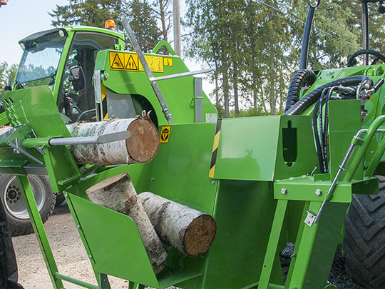 Avant® front loaders - firewood machine UK Avant sales