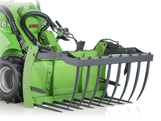 Avant® front loaders - XL silage grab UK Avant sales