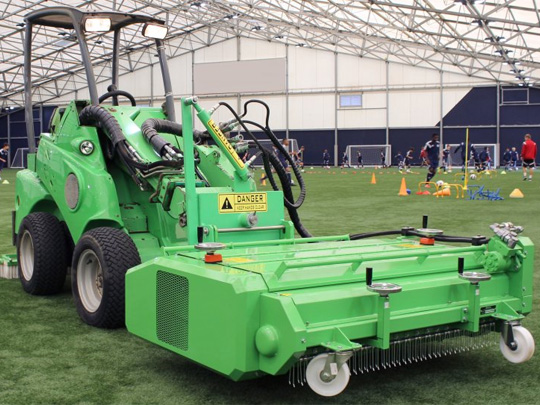 Avant® front loaders - artificial turf attachment UK Avant sales