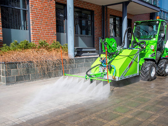 Avant® front loaders - high pressure washer UK Avant sales