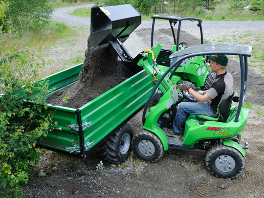 Avant® front loaders - high tip bucket UK Avant sales