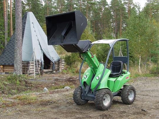 Avant® front loaders - high tip bucket UK Avant sales