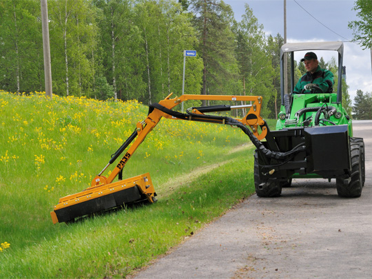 Avant® front loaders - hydraulic boom flail mowers UK Avant sales