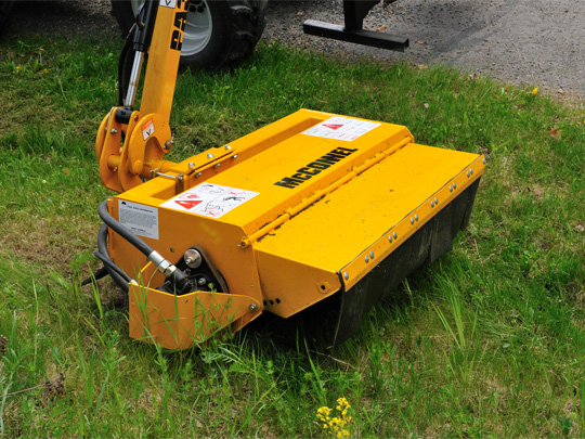 Avant® front loaders - hydraulic boom flail mowers UK Avant sales