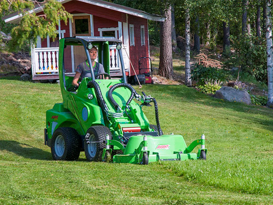 Avant® front loaders - Lawnmower 1200 UK Avant sales