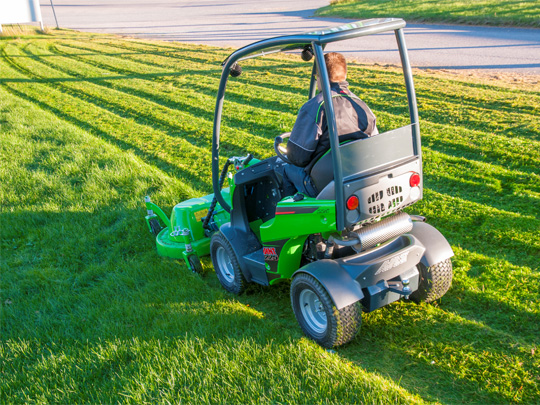 Avant® front loaders - Lawnmower 1200 UK Avant sales