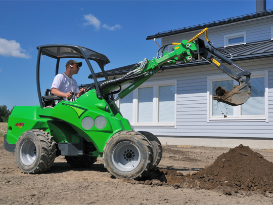 Avant® front loaders - mini digger UK Avant sales