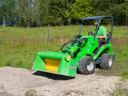 Avant® front loaders - screening bucket UK Avant sales