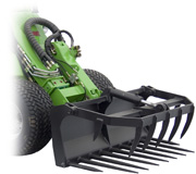 Avant 300 Series attachments - silage forks